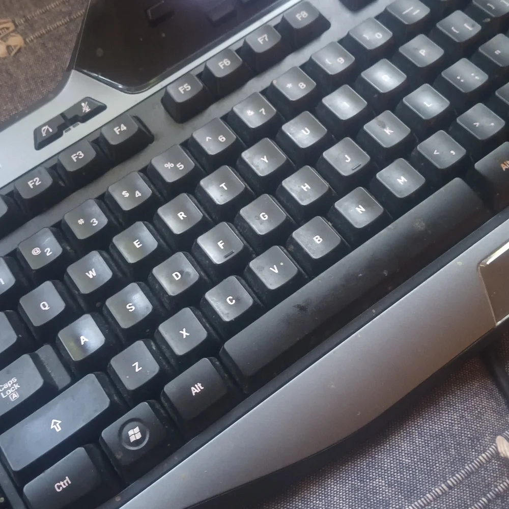 Logitech g510 keyboard
